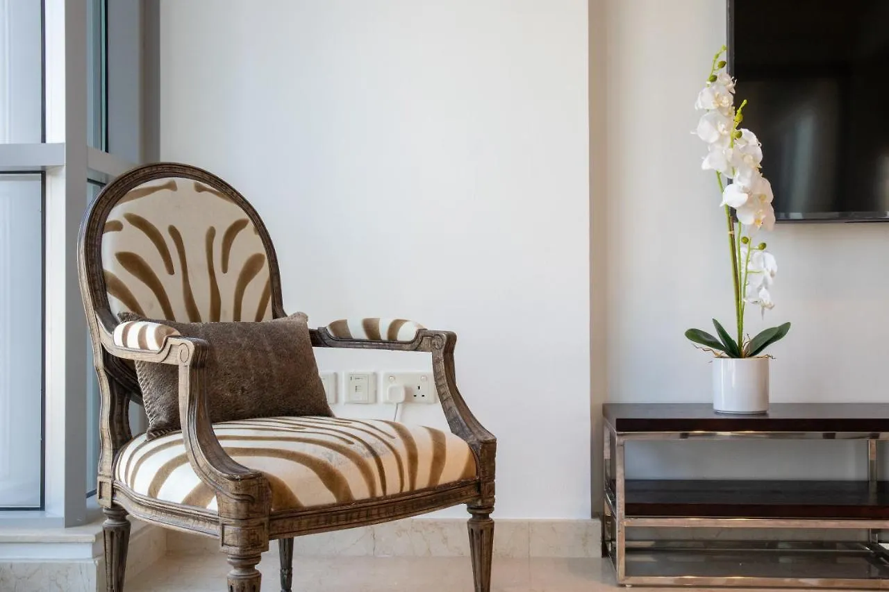 Gorgeous 3-Bed With Burj Khalifa & Dancing Fountain Views Apartment Dubai